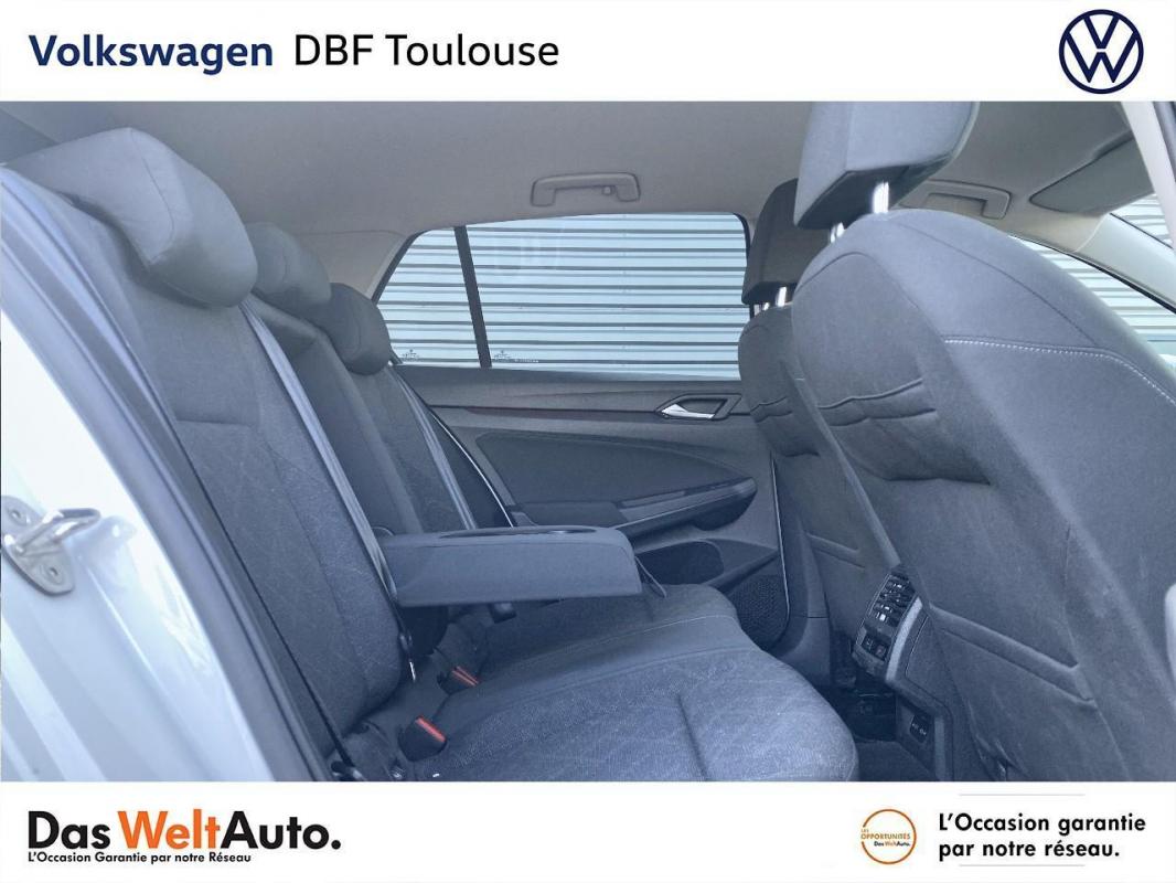Volkswagen Golf - 1.0 eTSI OPF 110 DSG7 Life Business 1st